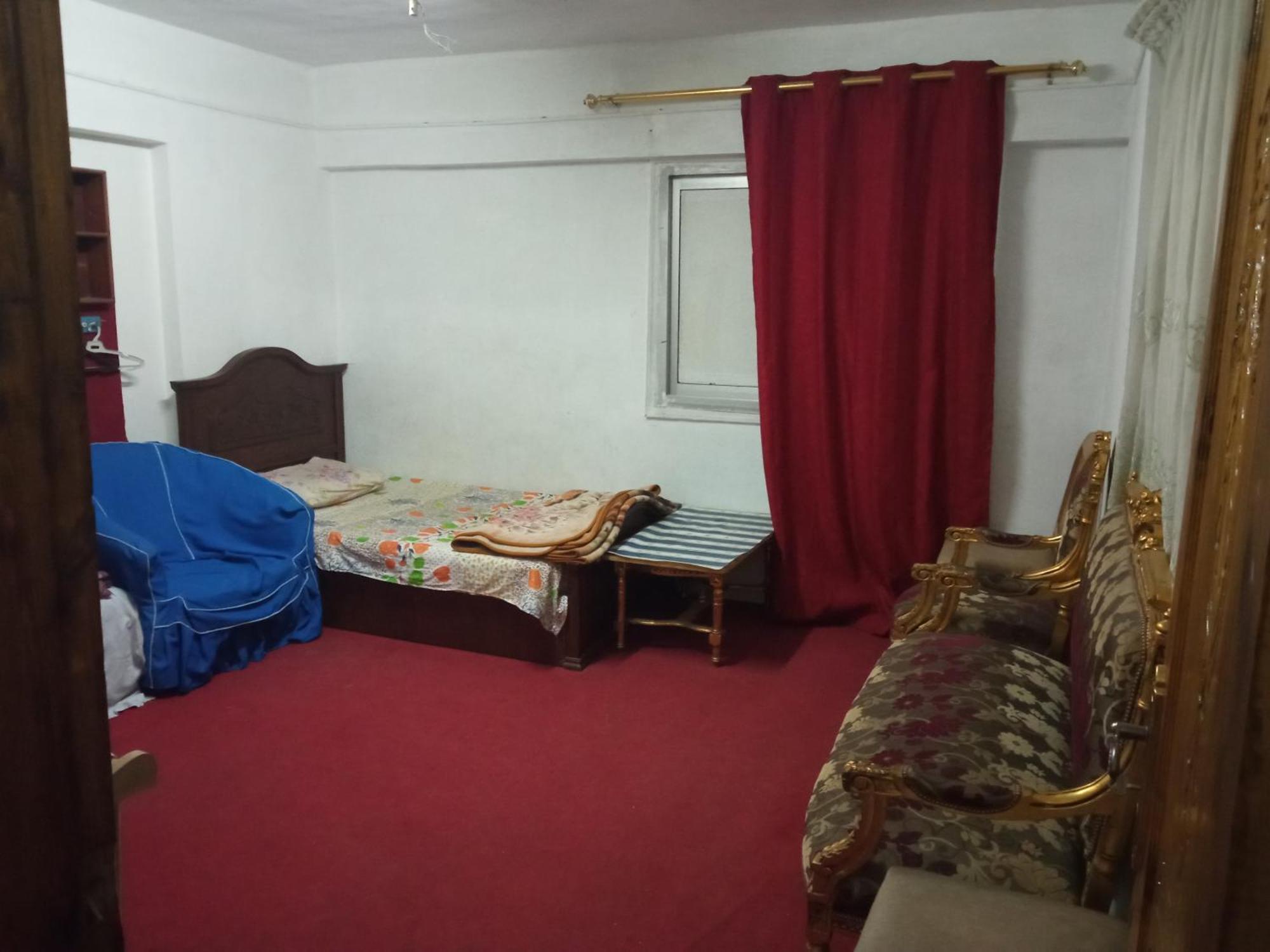 Apartment Flower Roomsللرجال فقط *