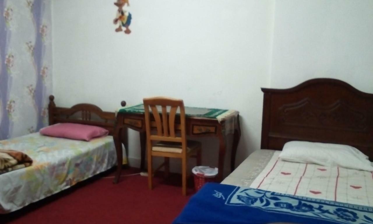 Apartment Flower Roomsللرجال فقط *